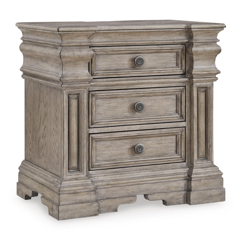  Signature Design by Ashley Blairhurst B916-93 Three Drawer Night Stand IMAGE 1