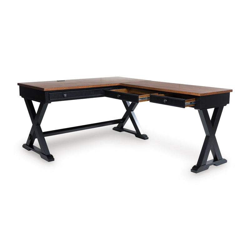  Signature Design by Ashley Wildenauer H664H2 Home Office Desk IMAGE 2